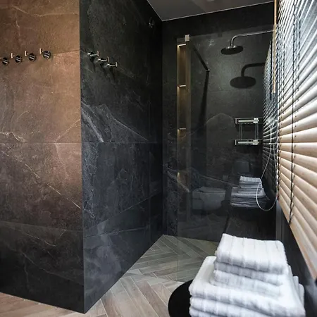 Lazur * 사르비노보